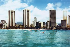 新宿の映画館完全ガイド！快適な観賞体験と美味しい食事を楽しむ方法